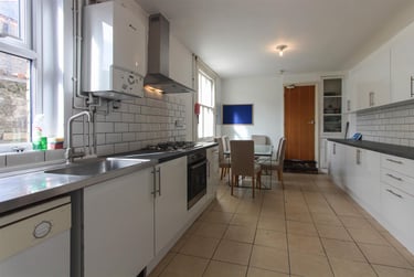 6 bed house, Lochaber Street, Plasnewydd, Cardiff, CF243LS - Image 5